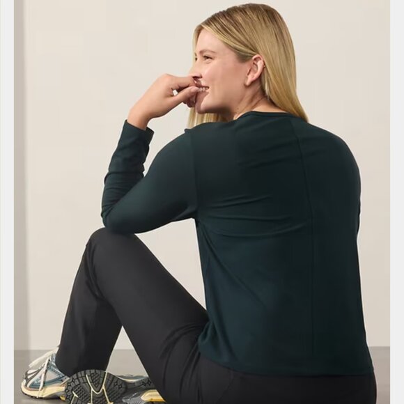 Athleta Long Sleeve Essential Top - Picture 2 of 5